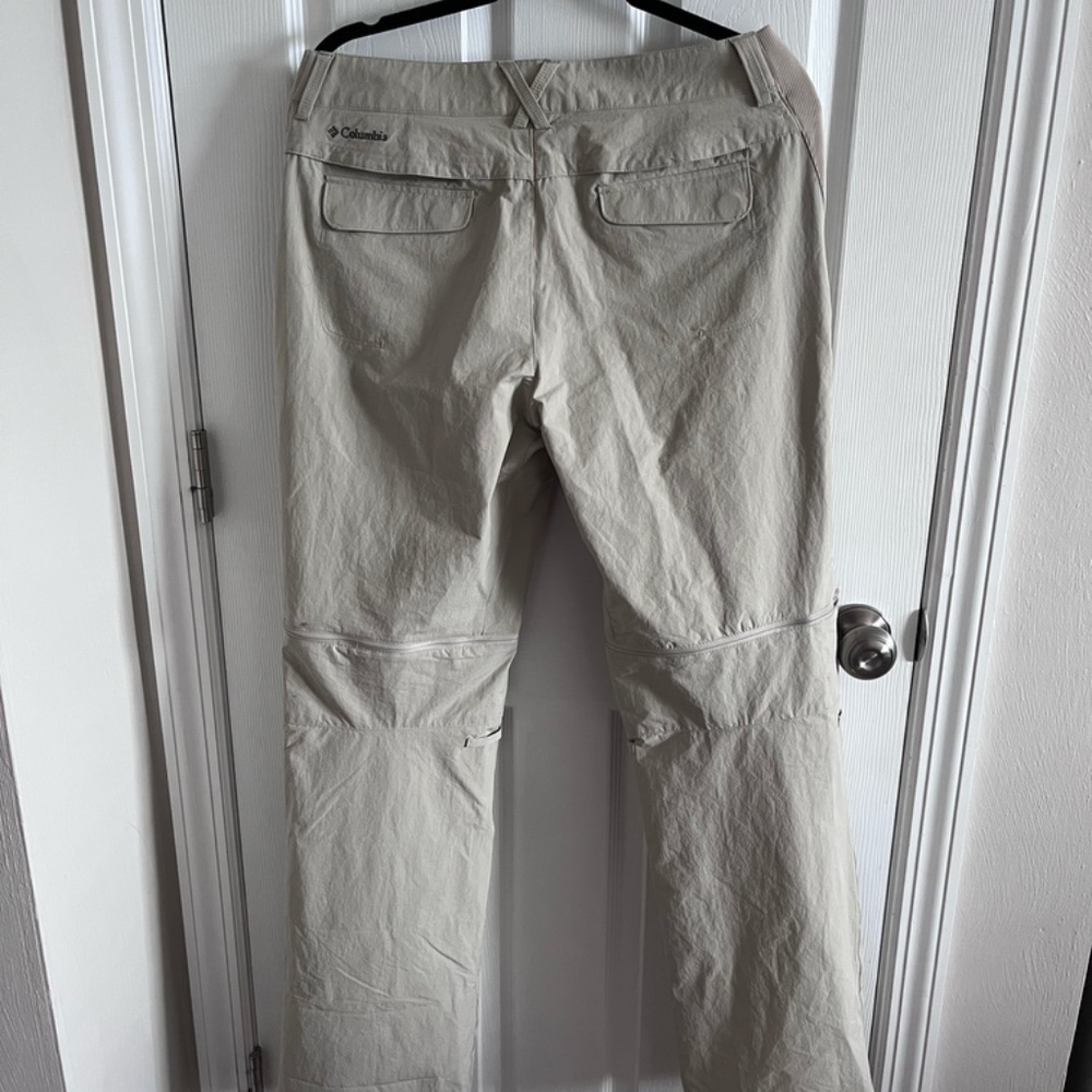 Columbia Women's Size 12 NWT Omni Shield Convertible Pants Beige - Picture 12 of 12